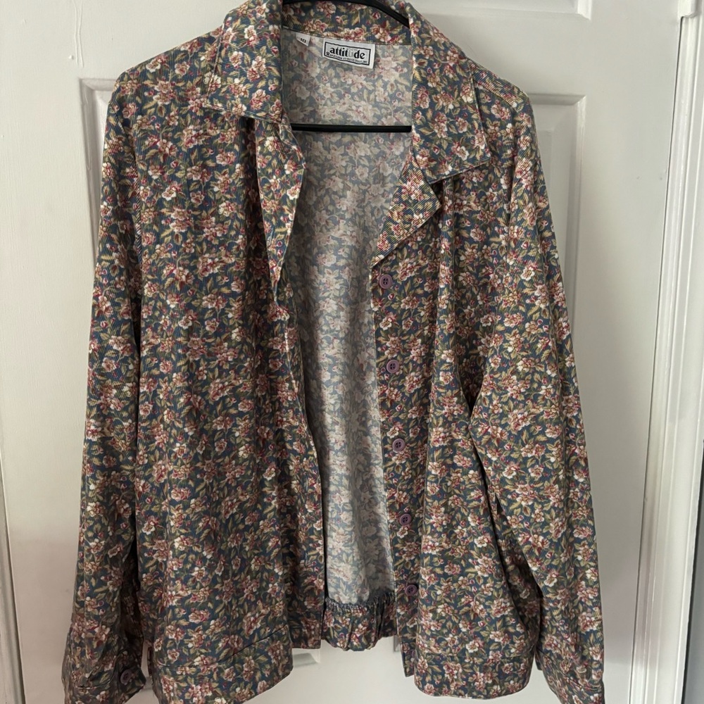 Vintage floral corduroy jacket with buttons